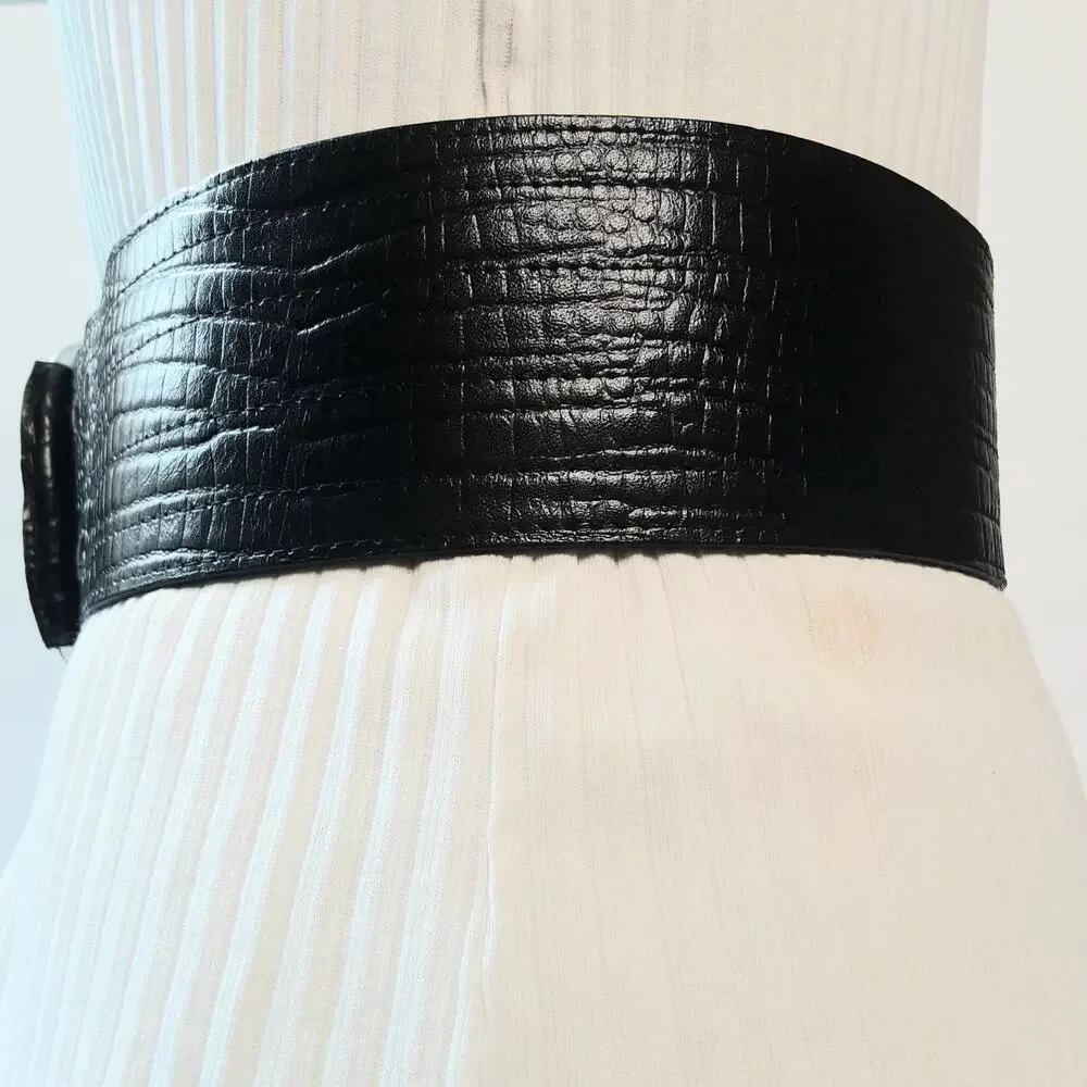 Abbe' Creations Womens Black Crocodile Embossed Genuine Leather Wide Belt Small
